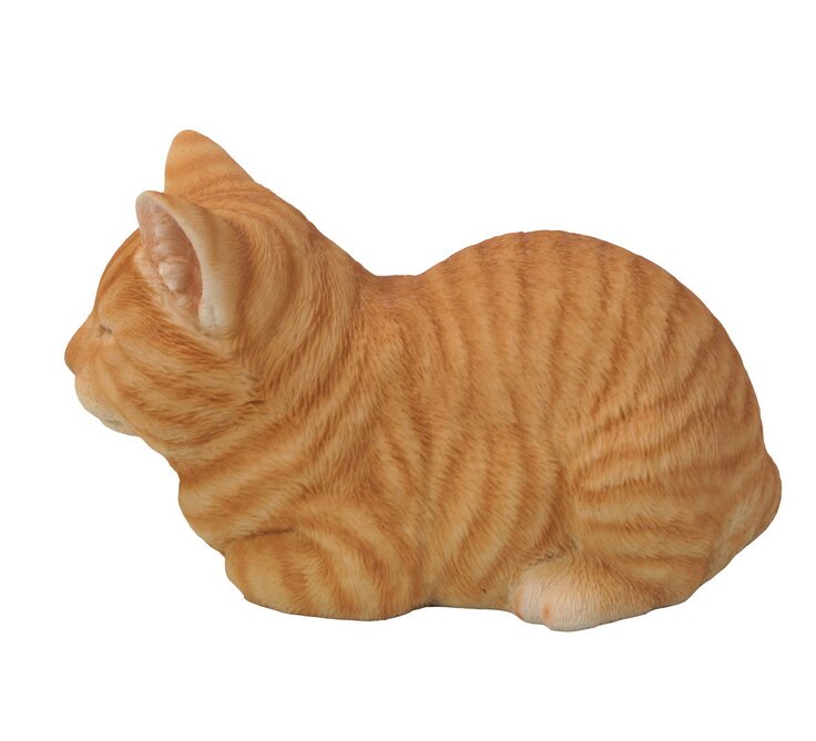 orange cat statue